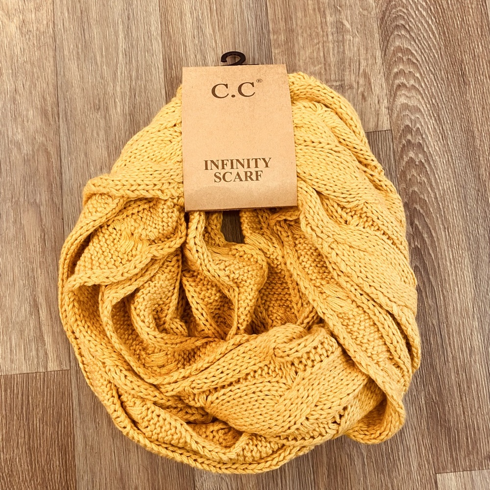CC Scarf
